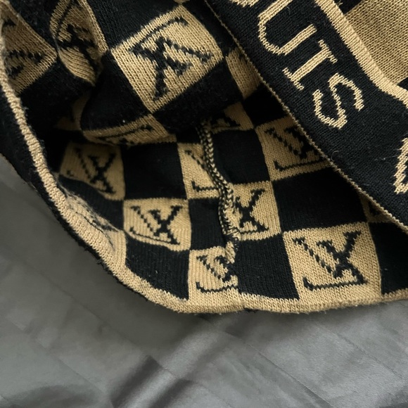 Barely worn like new no box. - Picture 4 of 4